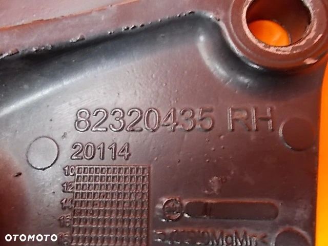 RENAULT GAMA T RANGE 460 ŁAPA PODUSZKI KABINY PR. - 2