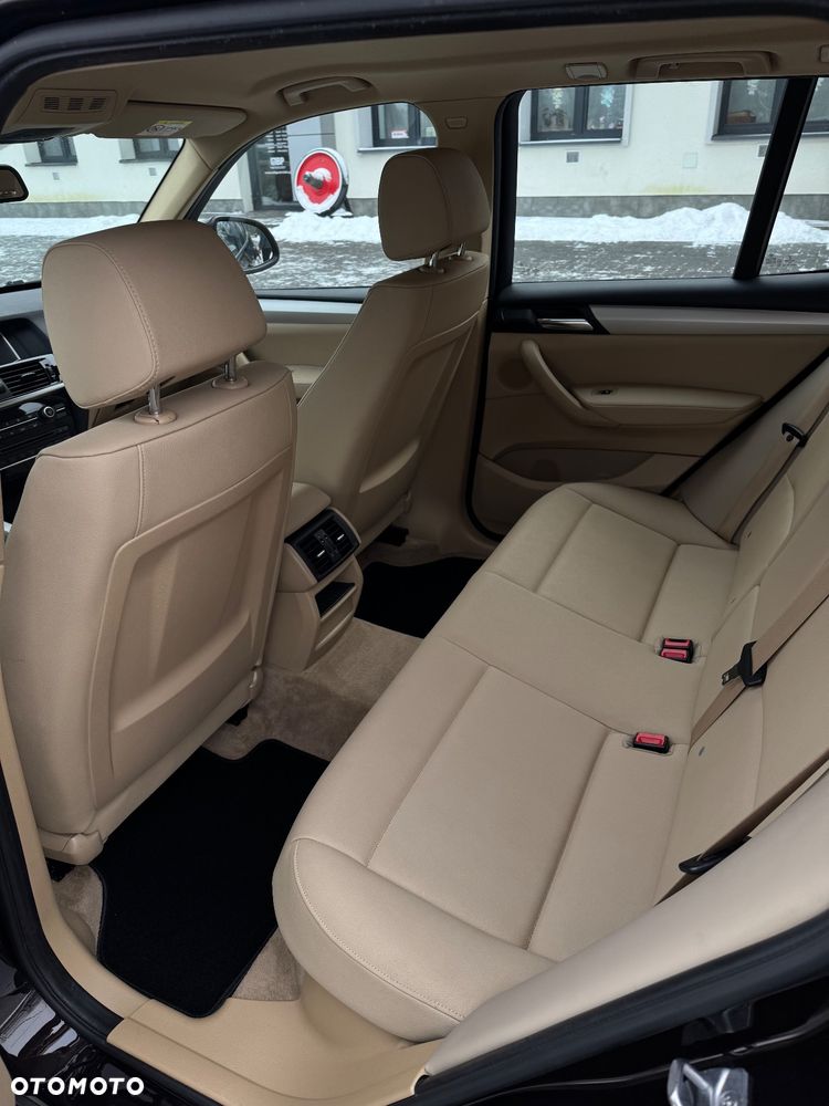 BMW X3 xDrive20d - 24