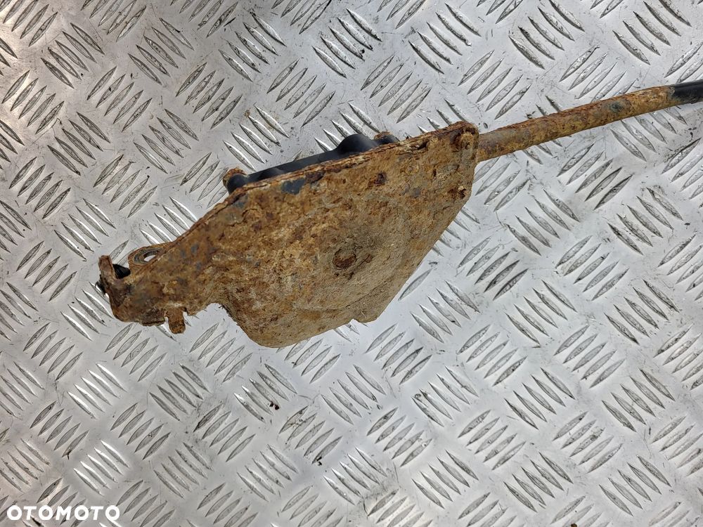 Vw Amarok Winda Koła Zapasowego - 10