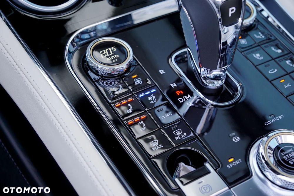 Bentley Continental GT V8 Convertible - 40