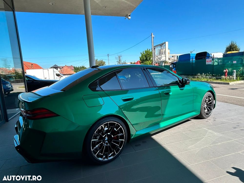 BMW M5 xDrive - 6