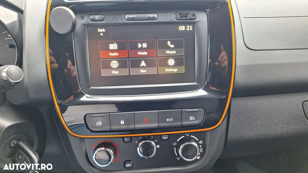 Dacia Spring ESSENTIAL - 11