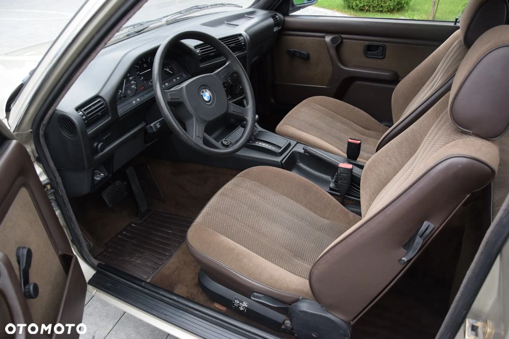 BMW Seria 3 - 2