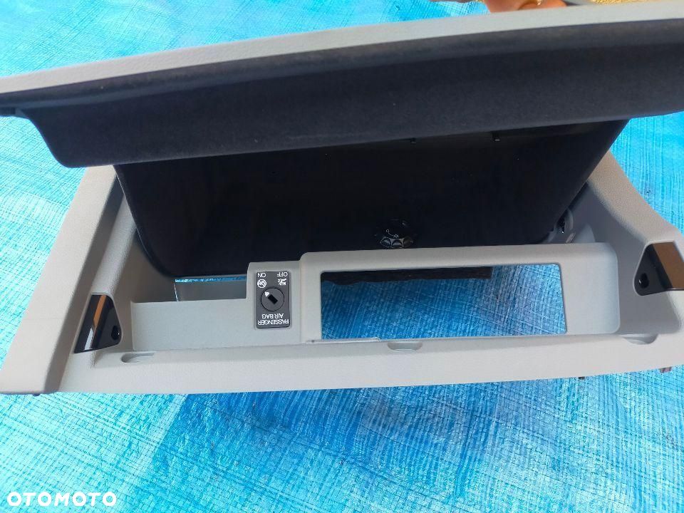 Audi A5 8W Sportback Schowek Pasażera Konsoli Szary 2019 - 5