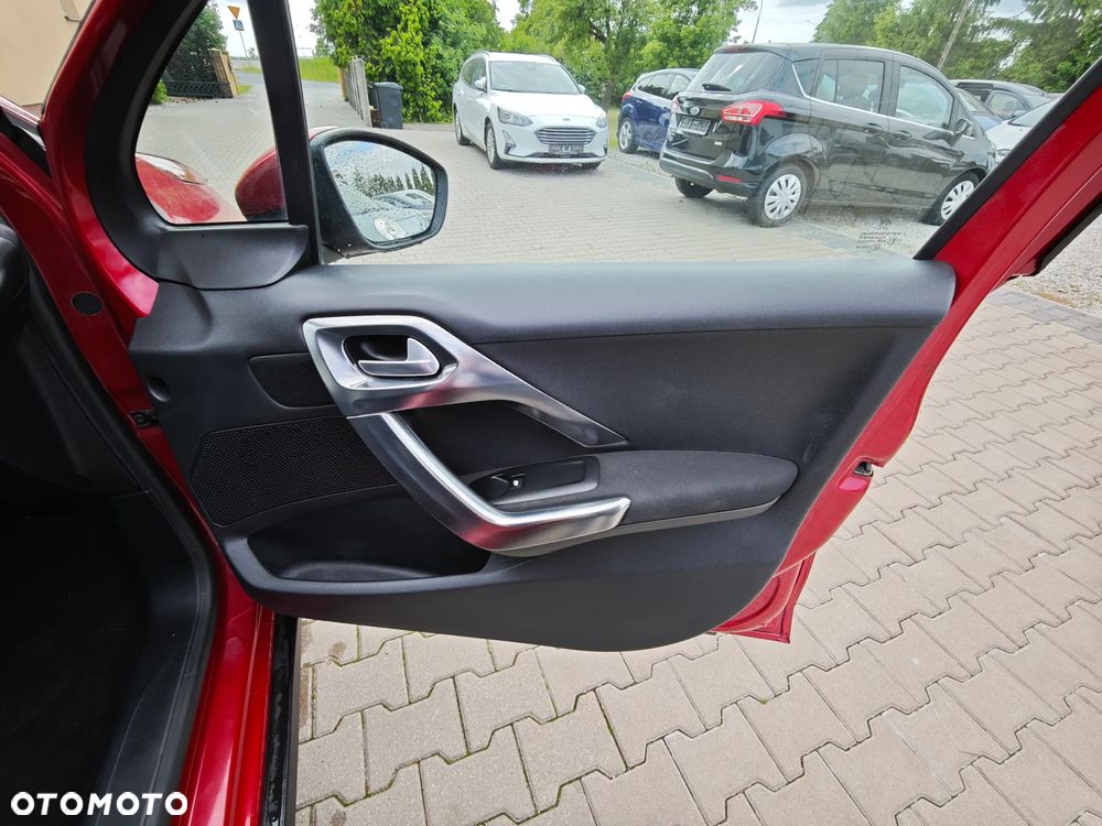 Peugeot 2008 - 15