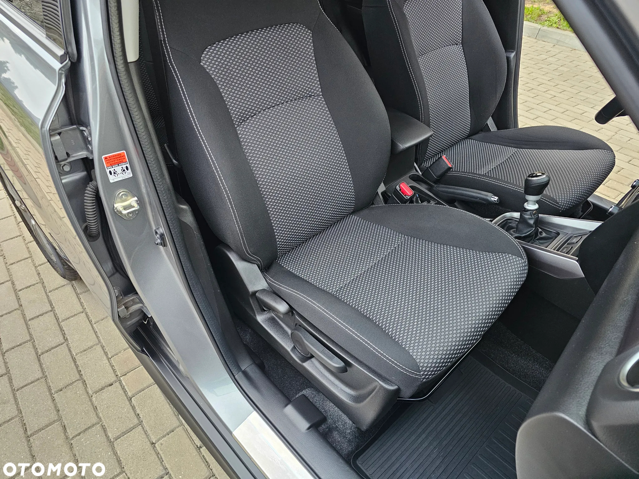 Suzuki Vitara 1.4 Boosterjet Premium 2WD - 12