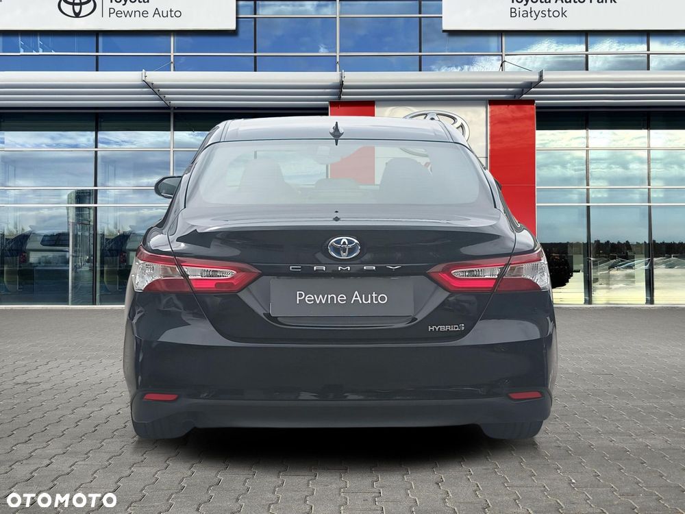Toyota Camry 2.5 Hybrid Prestige CVT - 4