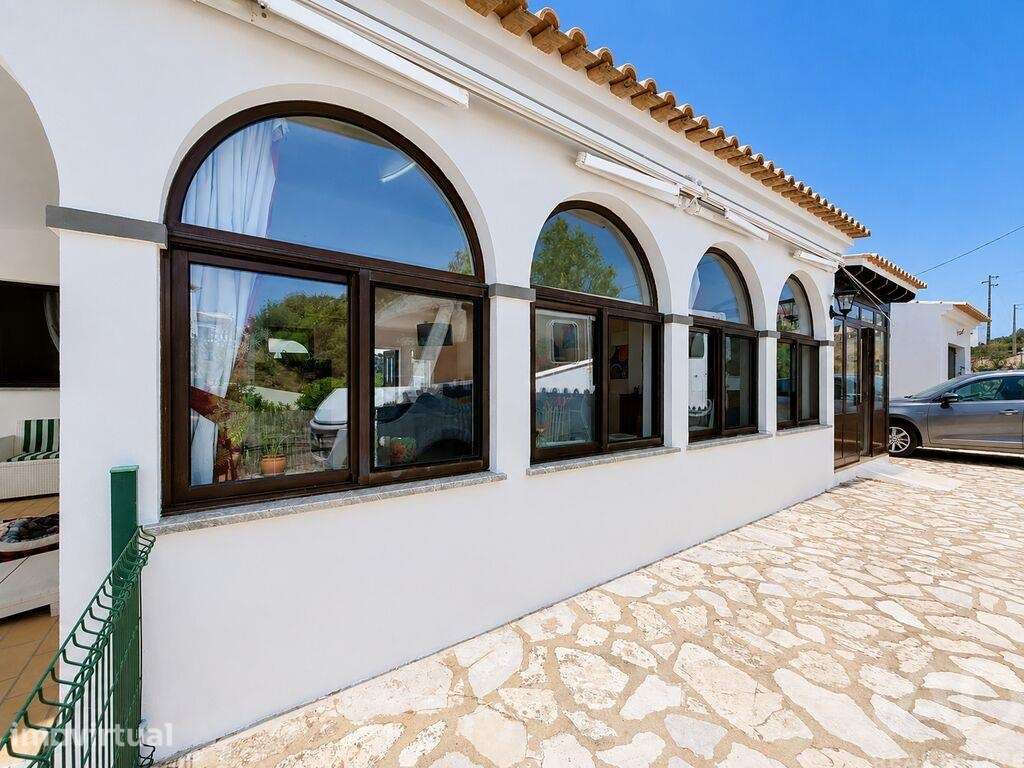 Moradia térrea T4 em Conceição e Cabanas de Tavira de 129,45 m2 - Grande imagem: 2/40