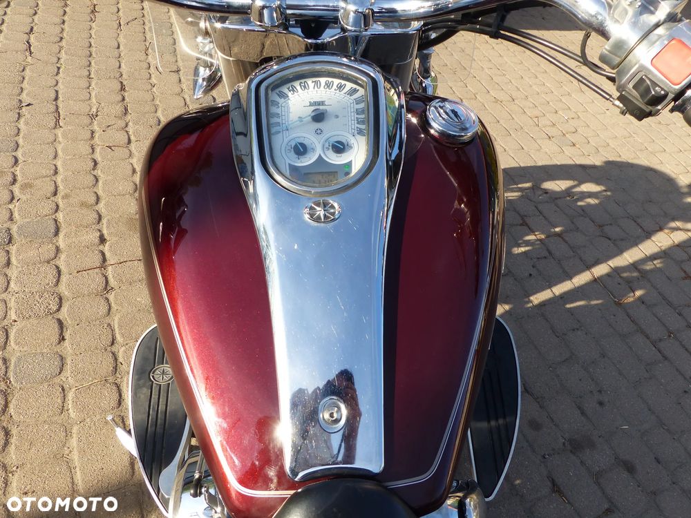 Yamaha XV - 17