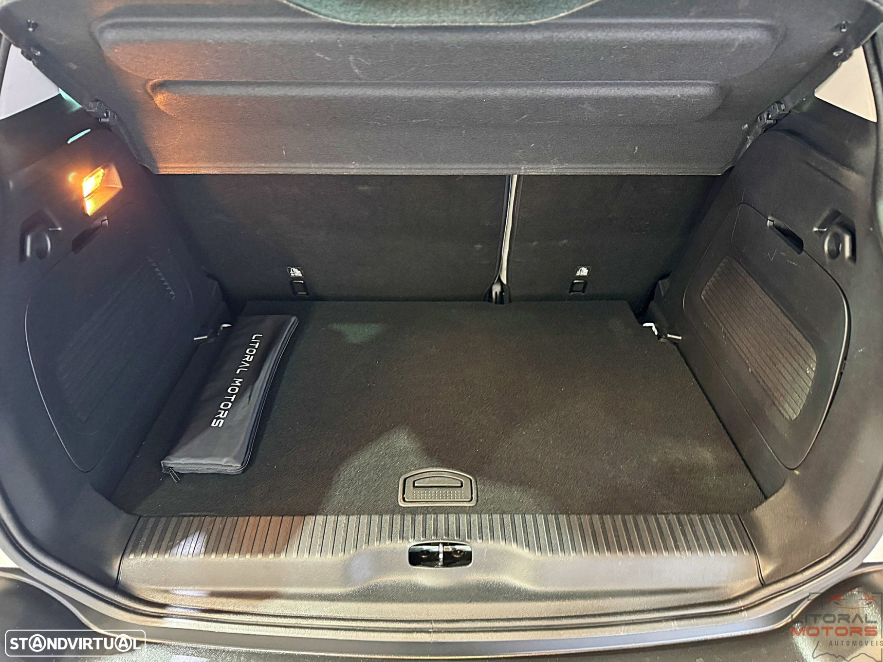 Citroën C3 Aircross 1.2 PureTech Shine - 10