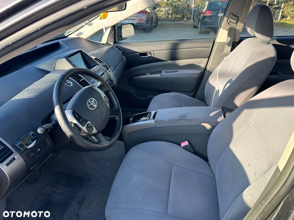 Toyota Prius - 6