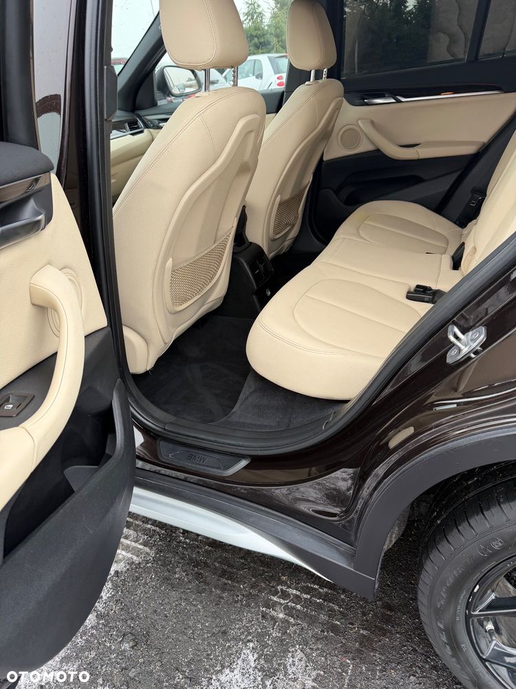 BMW X1 - 18