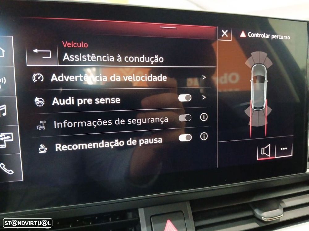 Audi A4 Avant 30 TDI S tronic — fotografia 25