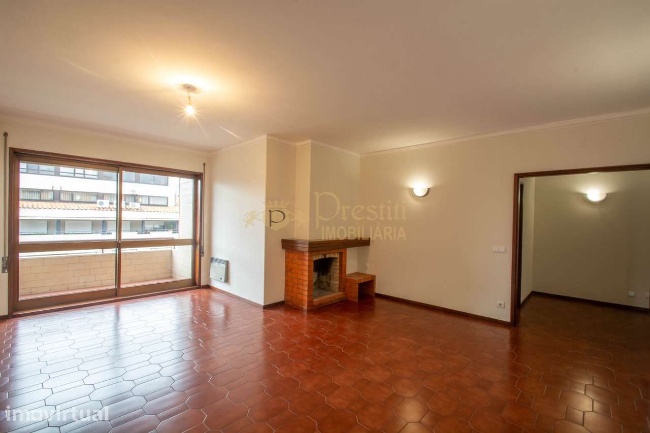Apartamento T3+1 Creixomil - Grande imagem: 4/12