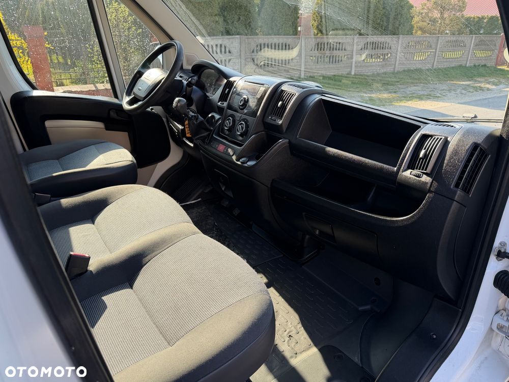 Peugeot Boxer ! 7 osób ! Wywrotka ! Klima ! Z Francji - 18