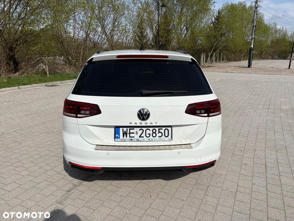 Volkswagen Passat 2.0 TDI Business DSG - 6