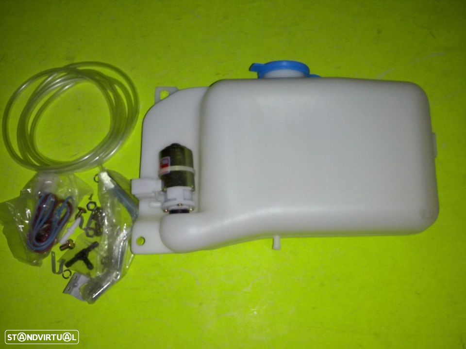 Depósito água limpa vidros Nissan D21 NOVO - 1