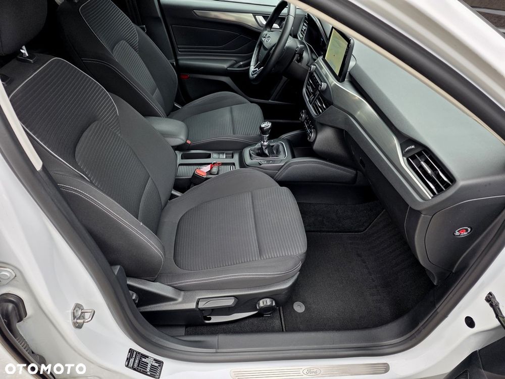 Ford Focus 2.0 TDCi Titanium ASS - 7