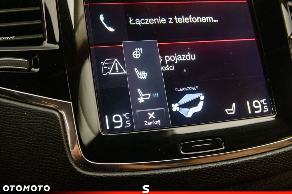 Volvo XC 90 - 23