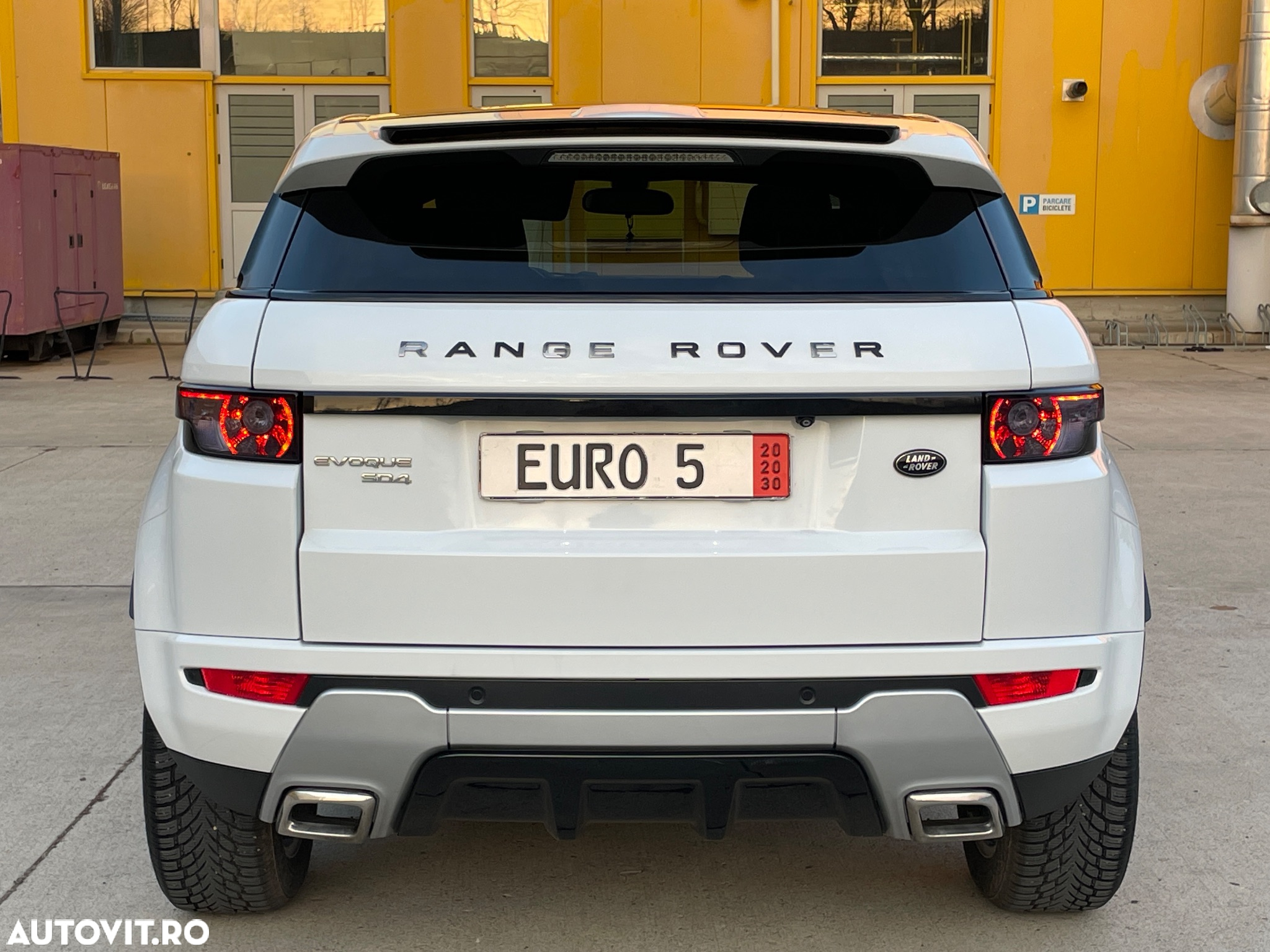 Land Rover Range Rover Evoque - 20