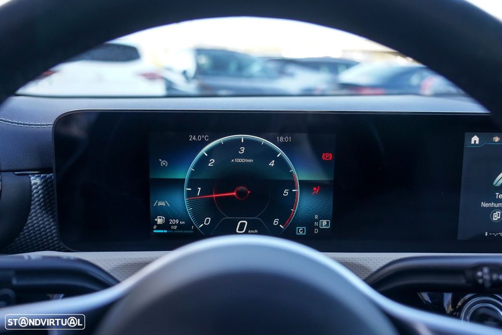 Mercedes-Benz CLA 200 d Progressive Aut. - 18