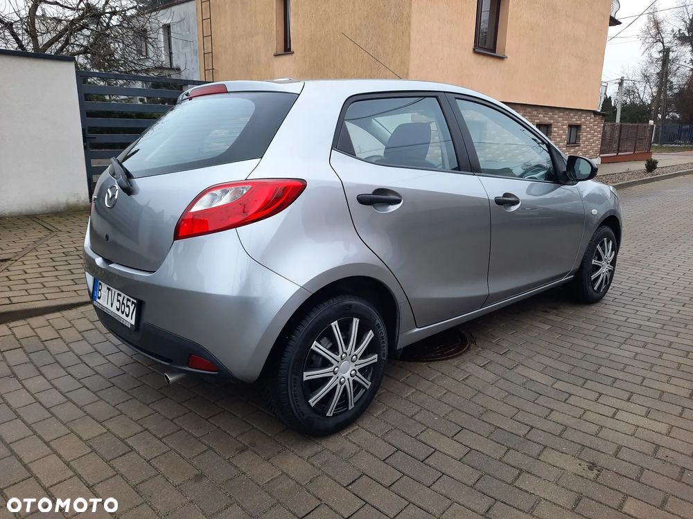 Mazda 2 1.3 90th Anniversary - 8