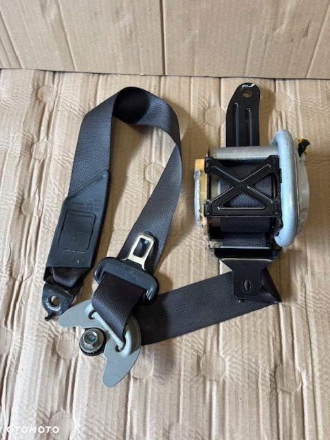 HONDA CIVIC IX NAPINACZ LEWY PRZÓD PRZEDNI PAS 2012-2013r - 1