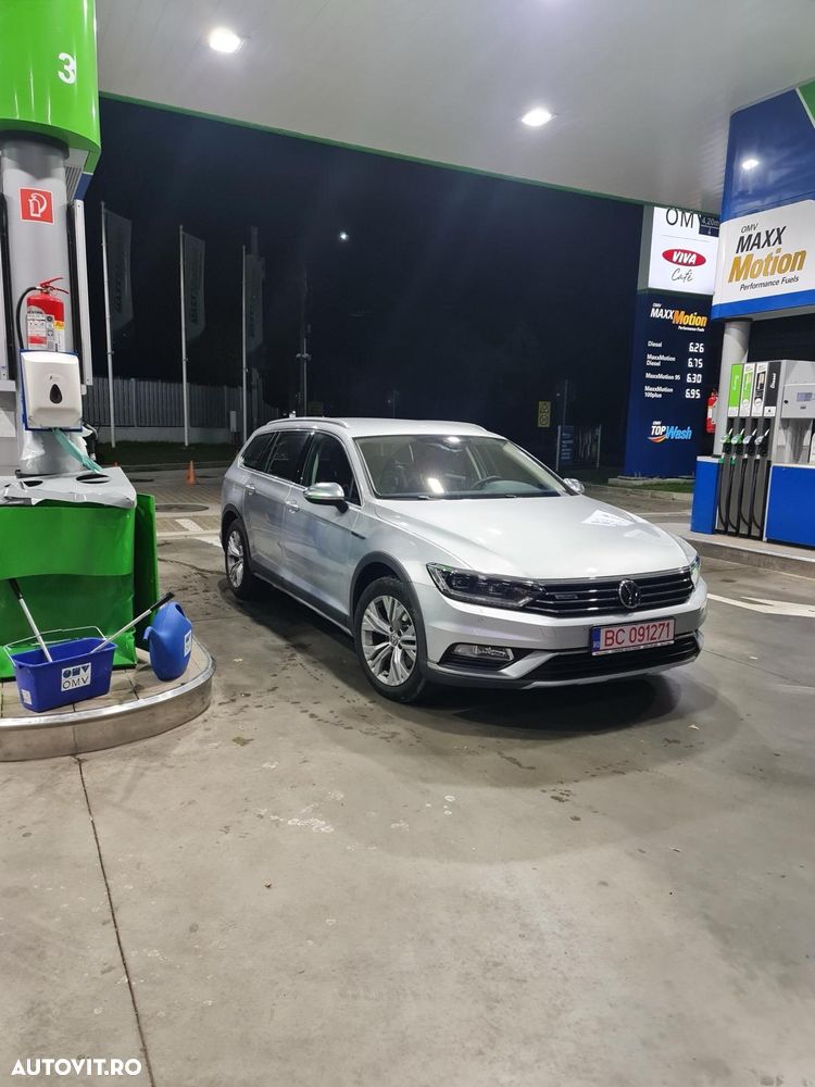 Volkswagen Passat Alltrack 2.0 TDI SCR 4Motion DSG - 3