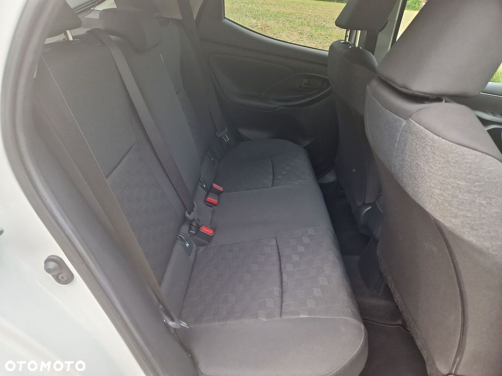 Toyota Yaris Hybrid 1.5 Style - 10