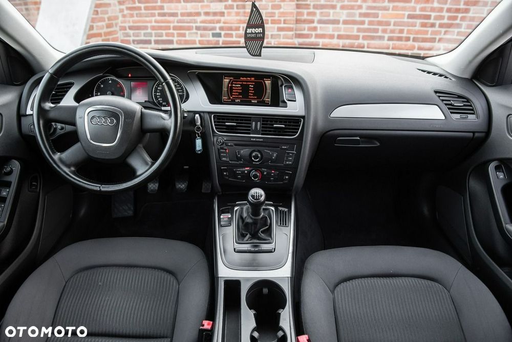 Audi A4 Limousine 2.0 TDI DPF S line Sportpaket (plus) - 6