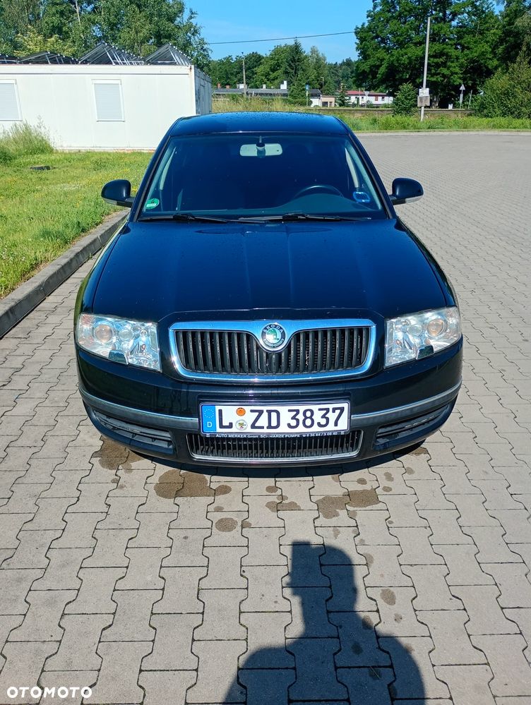 Skoda Superb 1.8 Turbo - 8