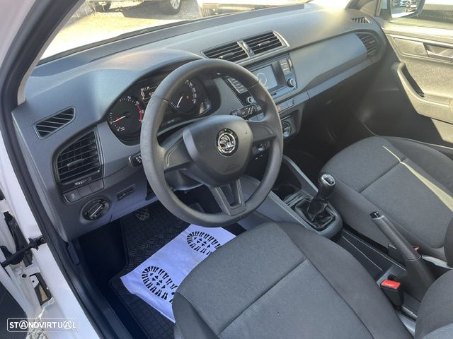 Skoda Fabia Break 1.0 Active - 18