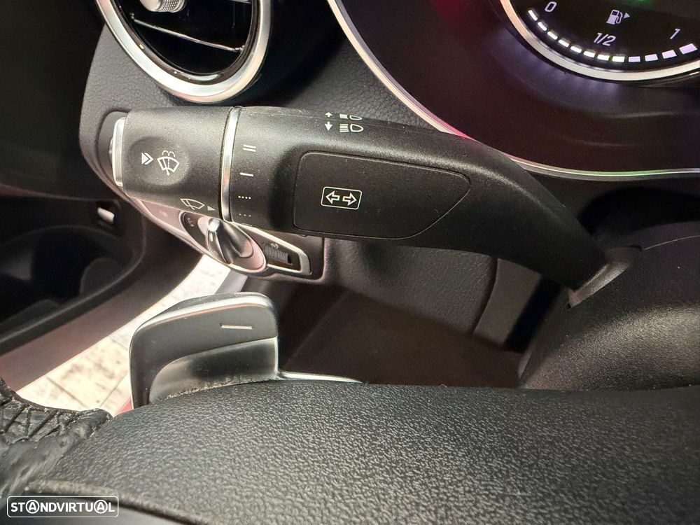 Mercedes-Benz C 200 AMG Line - 19