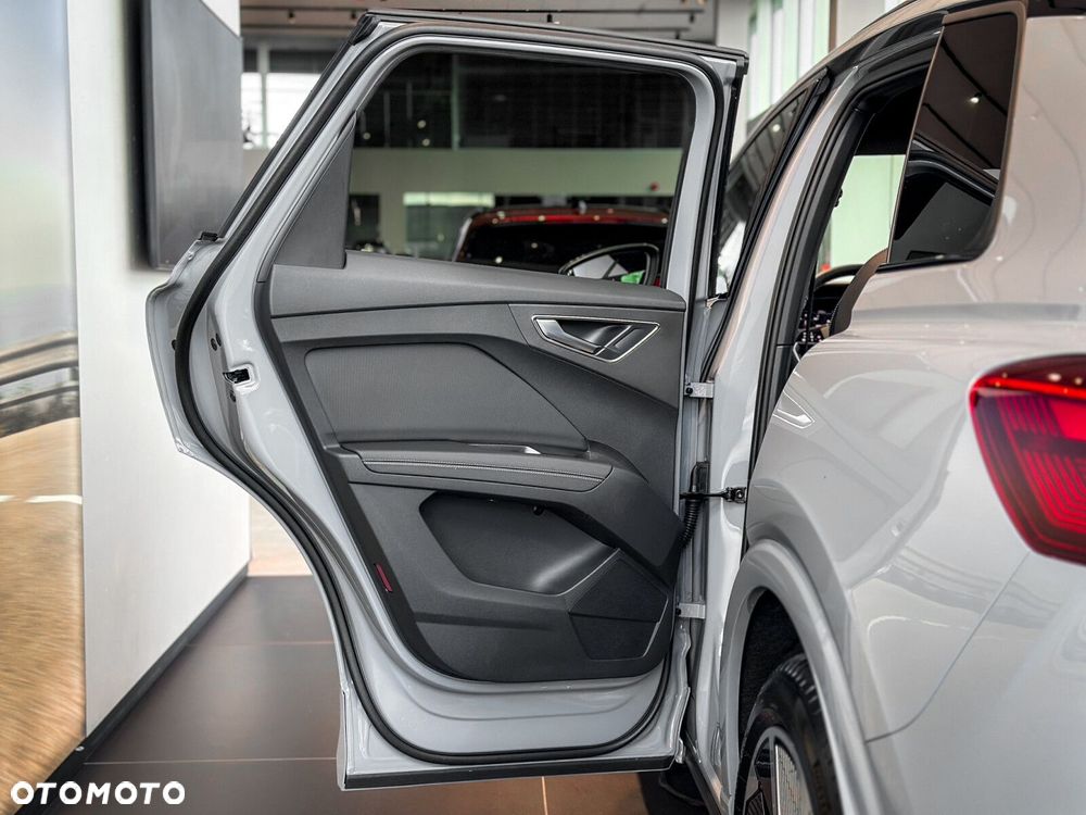 Audi Q4 e-tron - 33