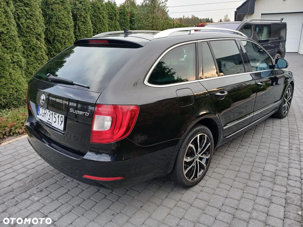 Skoda Superb 2.0 TDI Exclusive - 11