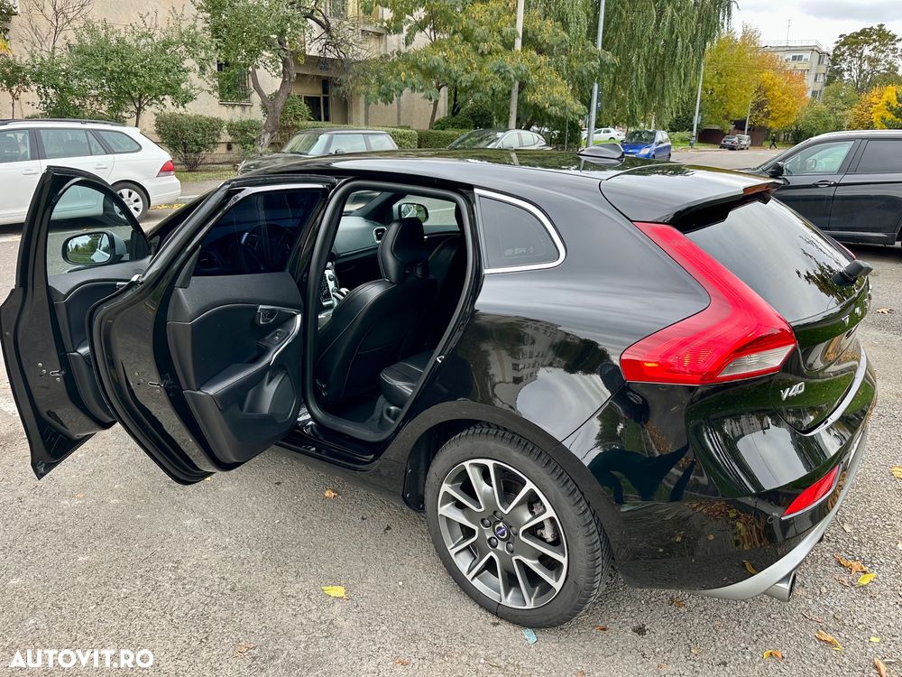 Volvo V40 - 16
