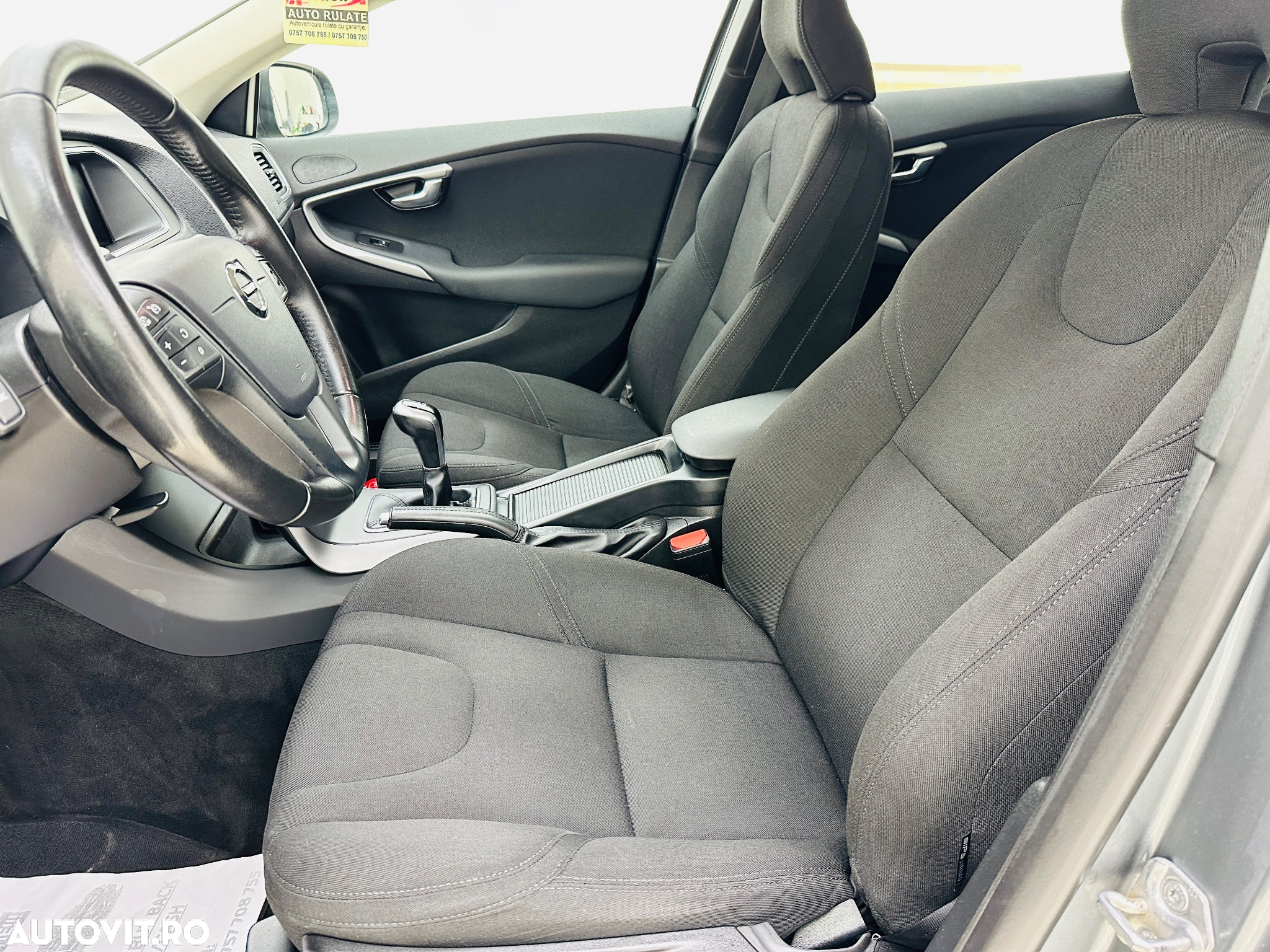 Volvo V40 - 15