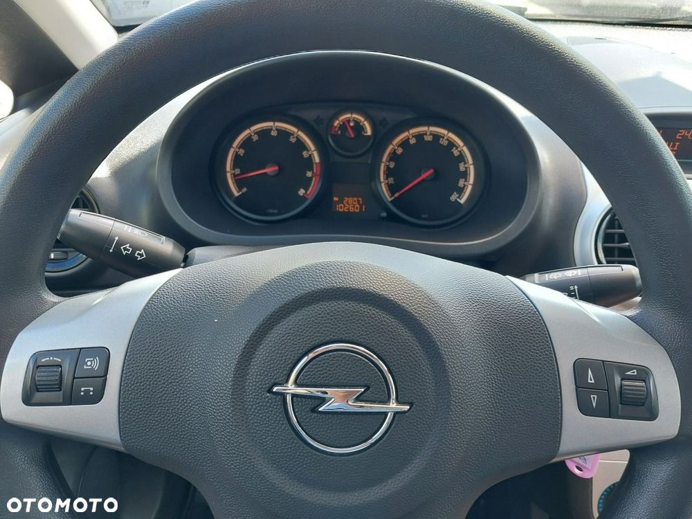 Opel Corsa 1.2 16V Enjoy - 19