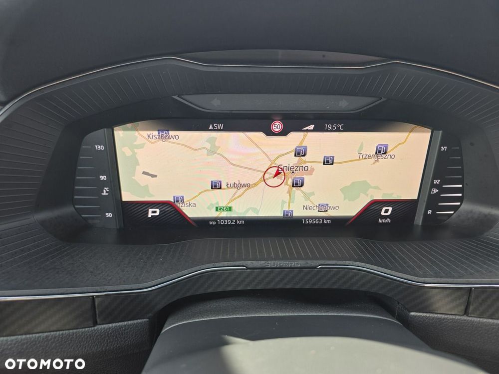 Skoda Superb 2.0 TDI Sportline DSG7 - 4