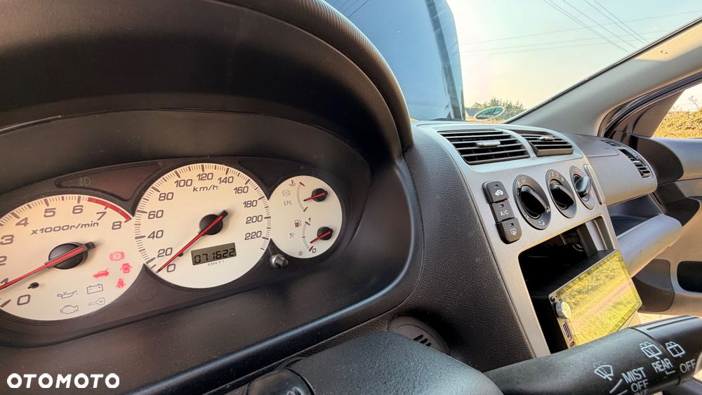Honda Civic 1.4i S - 12