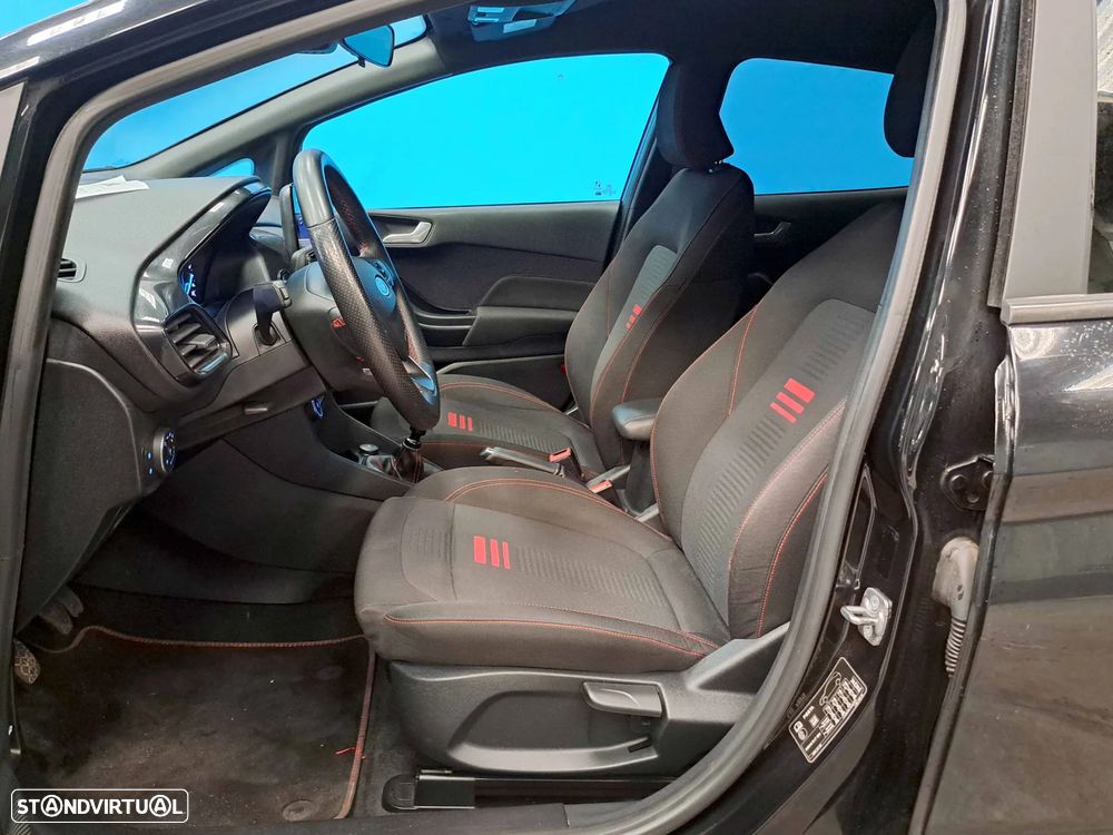 Ford Fiesta 1.0 EcoBoost ST-Line - 17