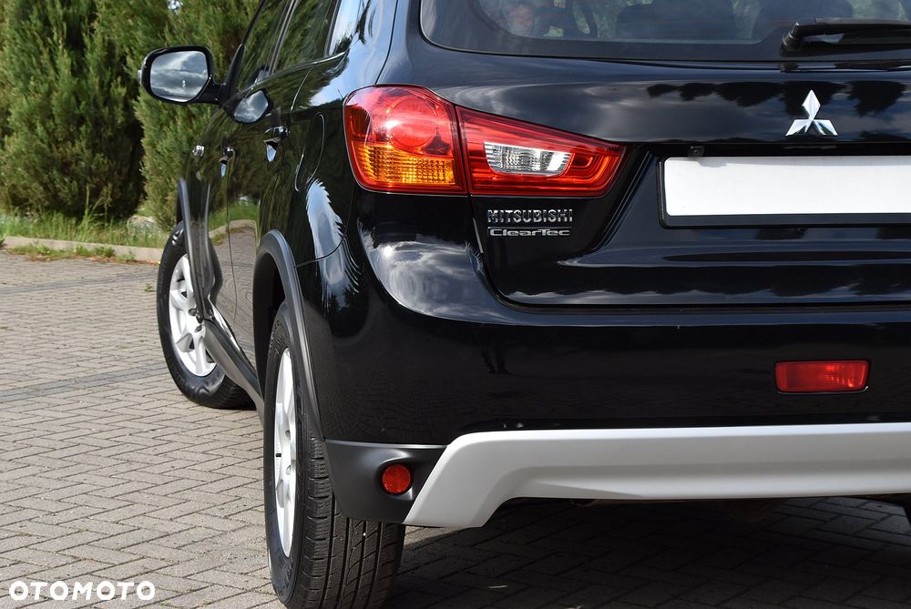 Mitsubishi ASX - 12