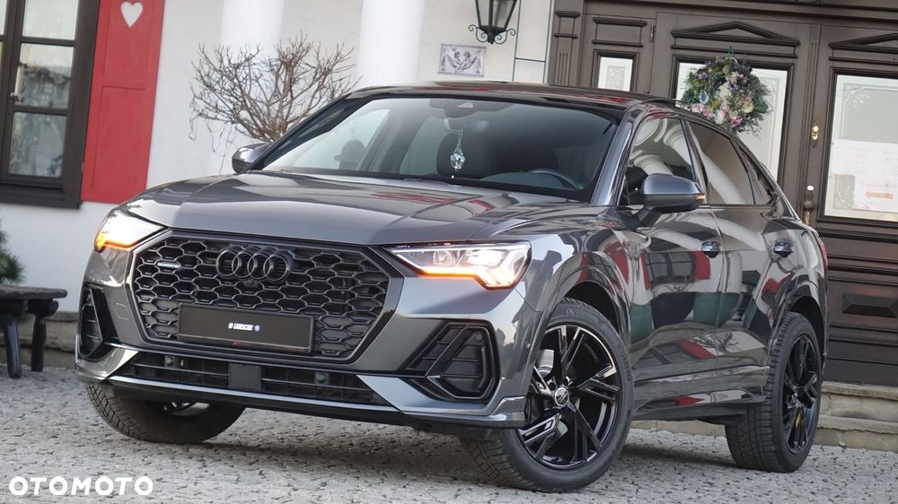 Audi Q3 Sportback - 1