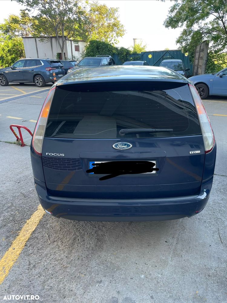 Ford Focus 1.6 TDCI DPF Titanium - 6