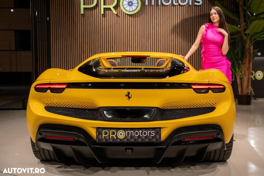 Ferrari 296 GTS - 26