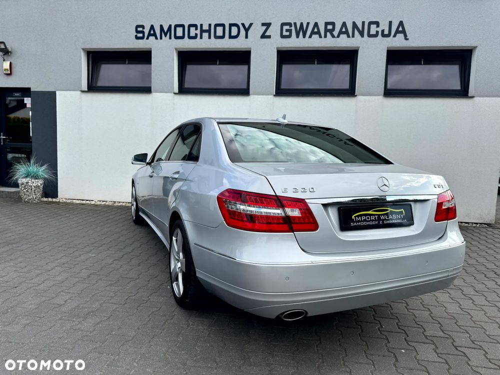 Mercedes-Benz Klasa E 220 CDI 7G-TRONIC Avantgarde - 4