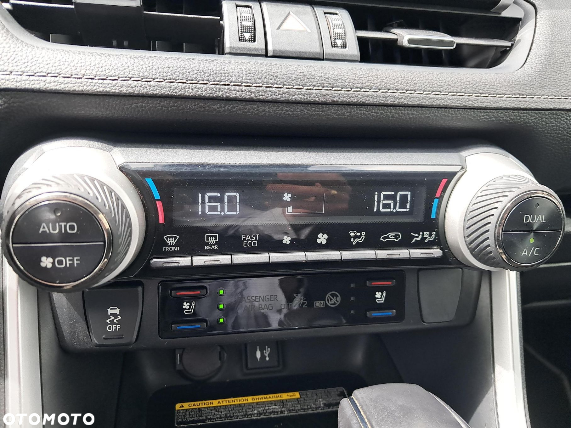 Toyota RAV4 - 14