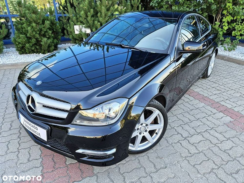 Mercedes-Benz Klasa C 180 CGI BlueEff - 19