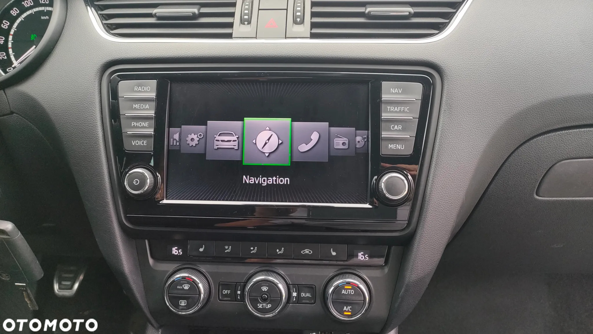 Skoda Octavia Combi 2.0 TDI RS - 13