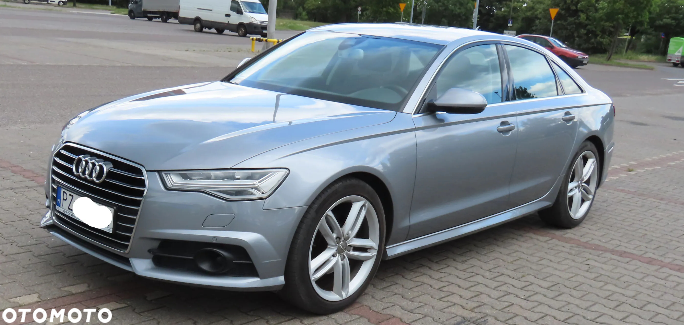 Audi A6 2.0 TDI Ultra DPF S tronic - 9